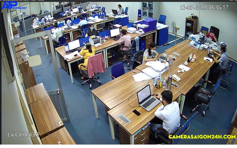 lắp camera quận bình tân camera giám sát nhân viên làm việc